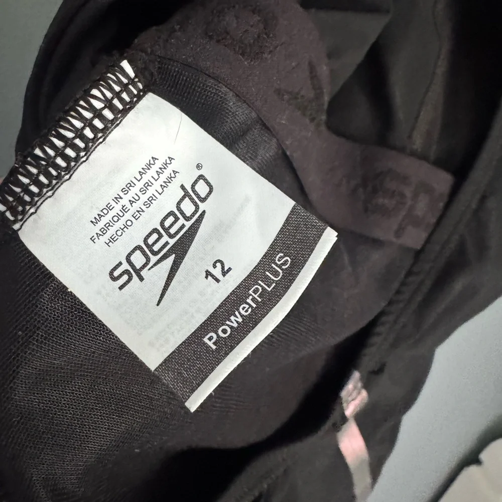 SPEEDO Black One Piece Swimsuit_2